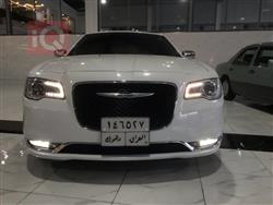 کرایسلەر 300